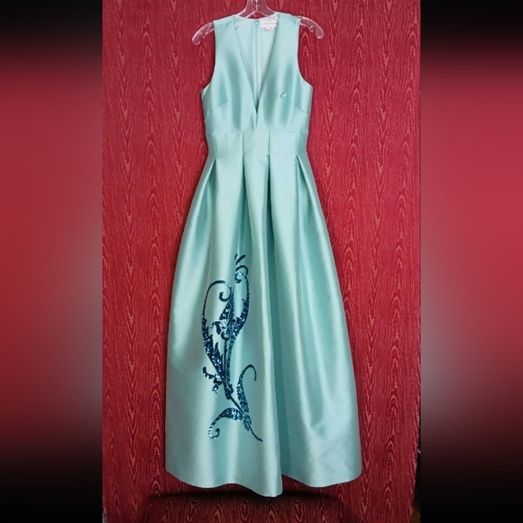 Sachin + Babi Dresses & Skirts - SACHIN & BALI Samira Long 2 Pockets Sequin Mint Turquoise Gown Women's Sz 2